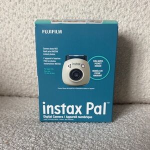 Fujifilm Instax Pal Camera in Teal and White